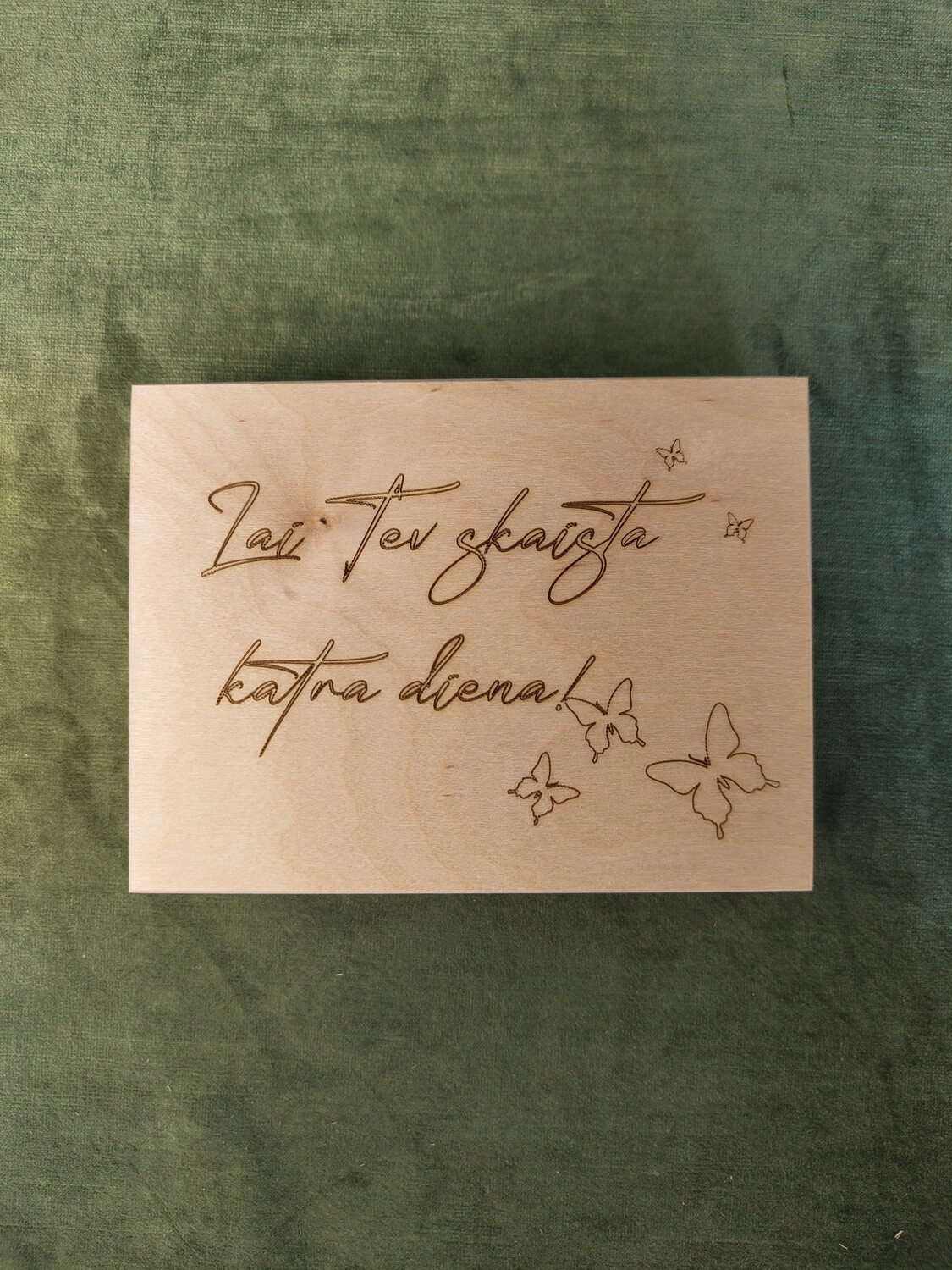 Liela taisnstūra kaste &quot;Lai tev skaista katra diena!&quot;