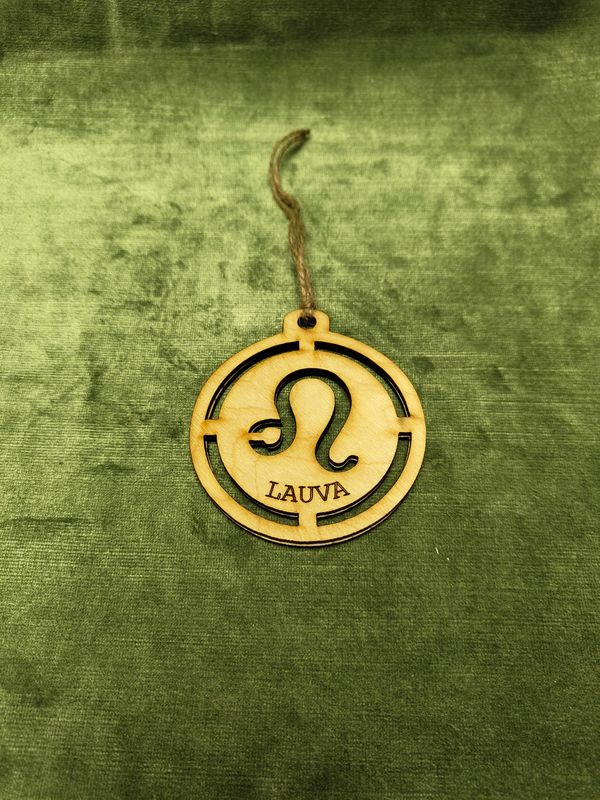 Koka rotājums mašīnā &quot;Lauva&quot;