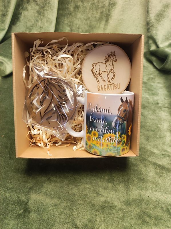 Veiksmi, laimi, veselību, mīlestību