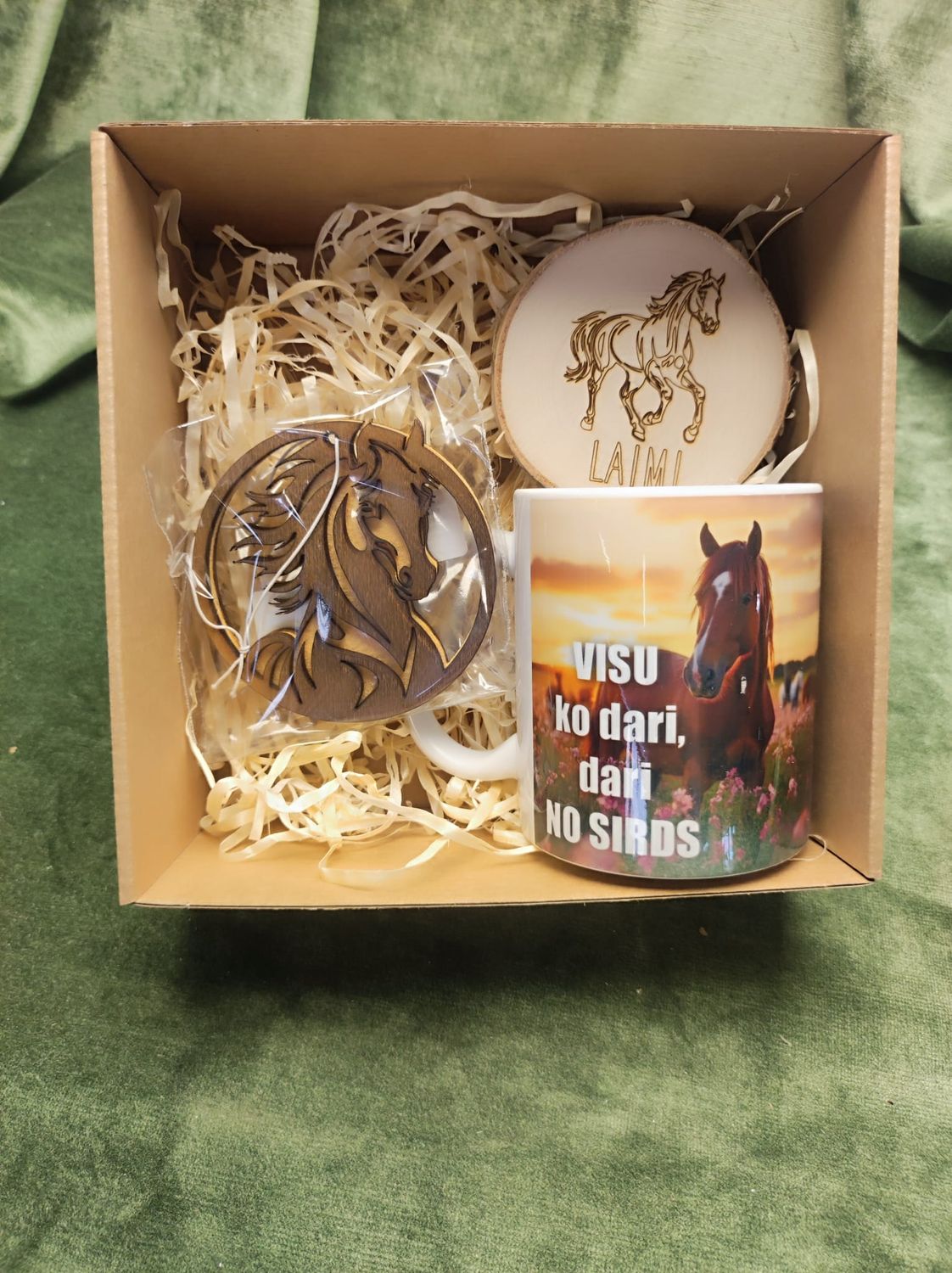 Visu ko dari, dari no sirds