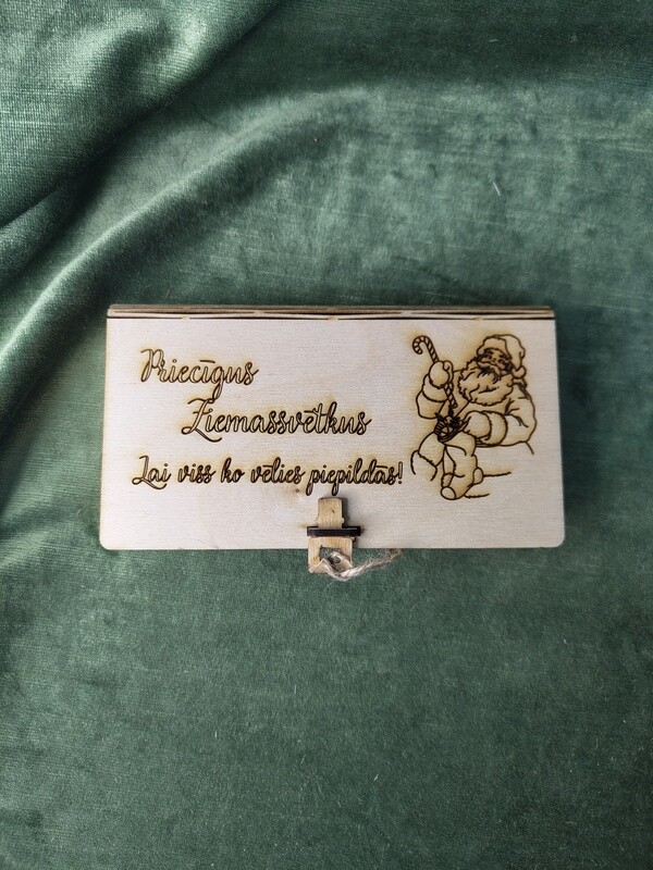 Naudas kaste ar atslegu "Priecīgus Ziemassvētkus"