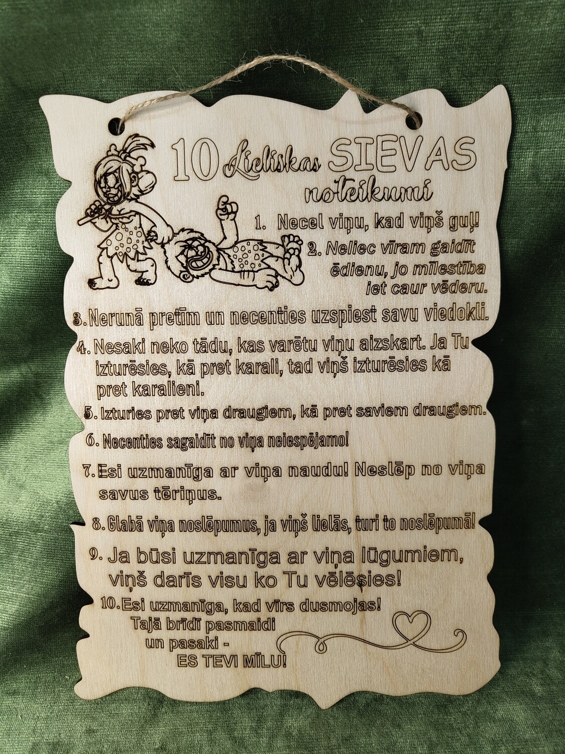 Plāksne ar uzrakstu "10 lieliskas sievas noteikumi"