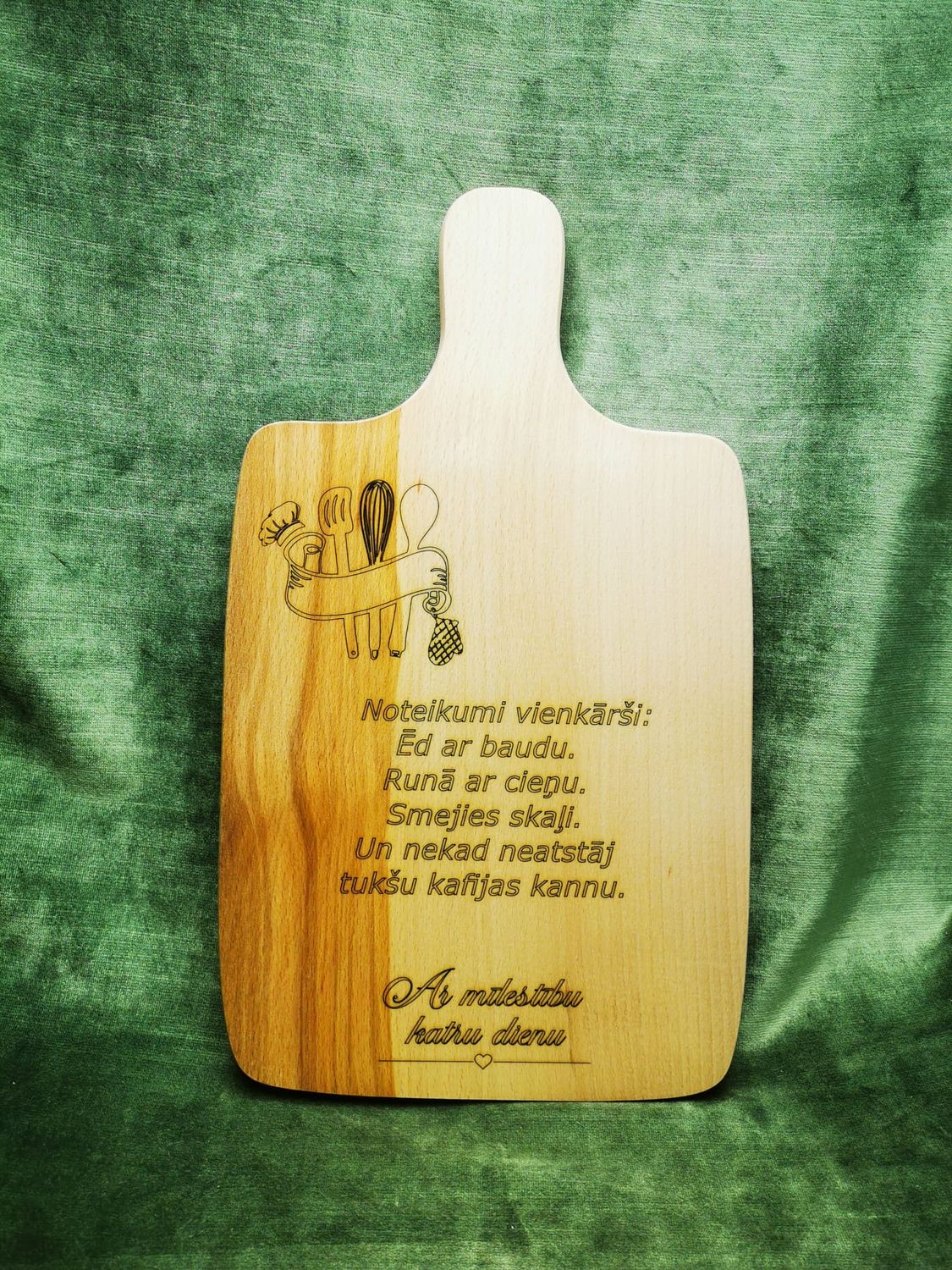 Virtuves dēlis ''Ar mīlestību katru dienu''