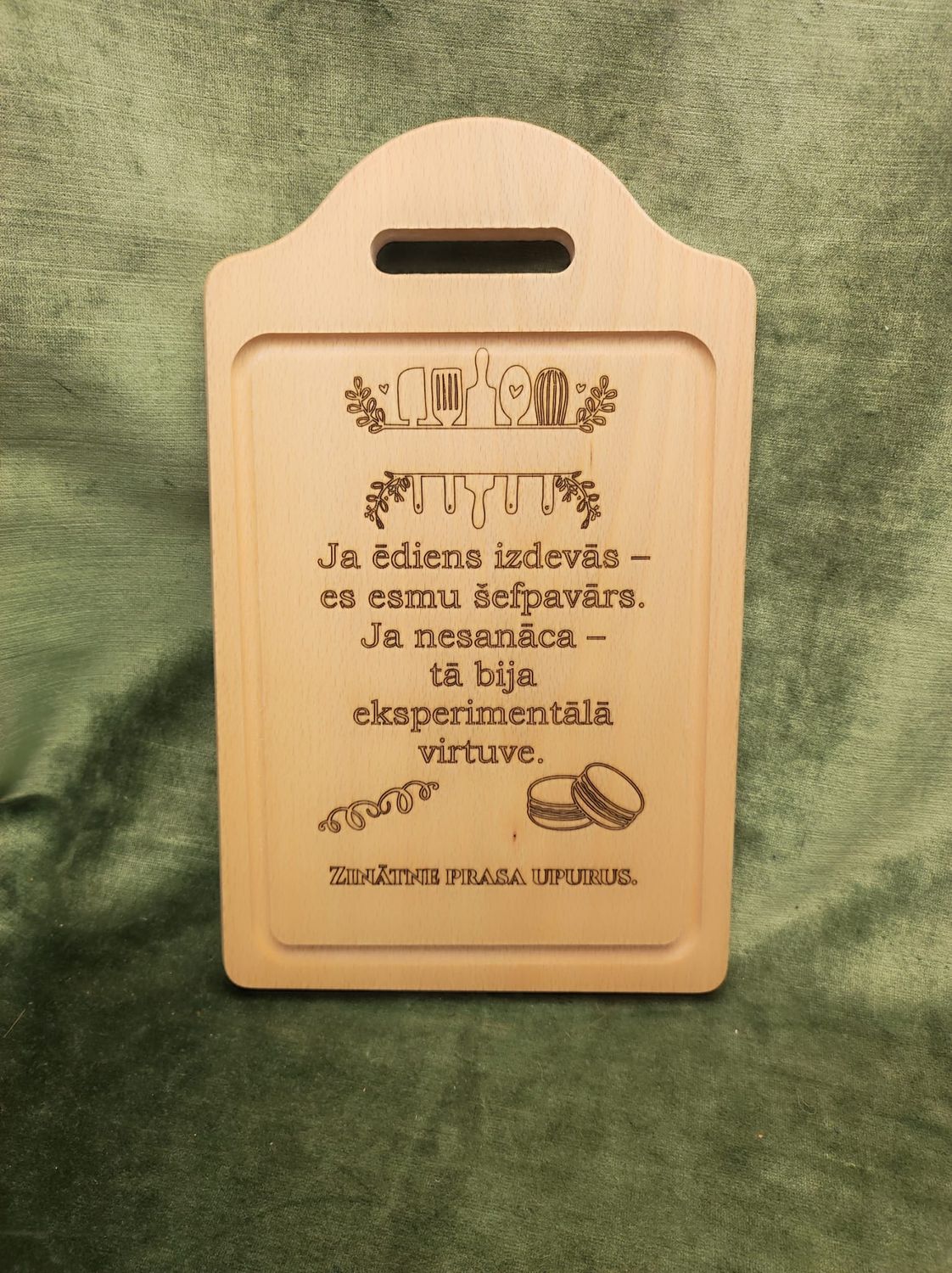 Virtuves dēlis ''Zinātne prasa upurus''