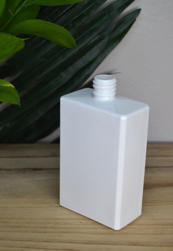 Gloss White bottle
