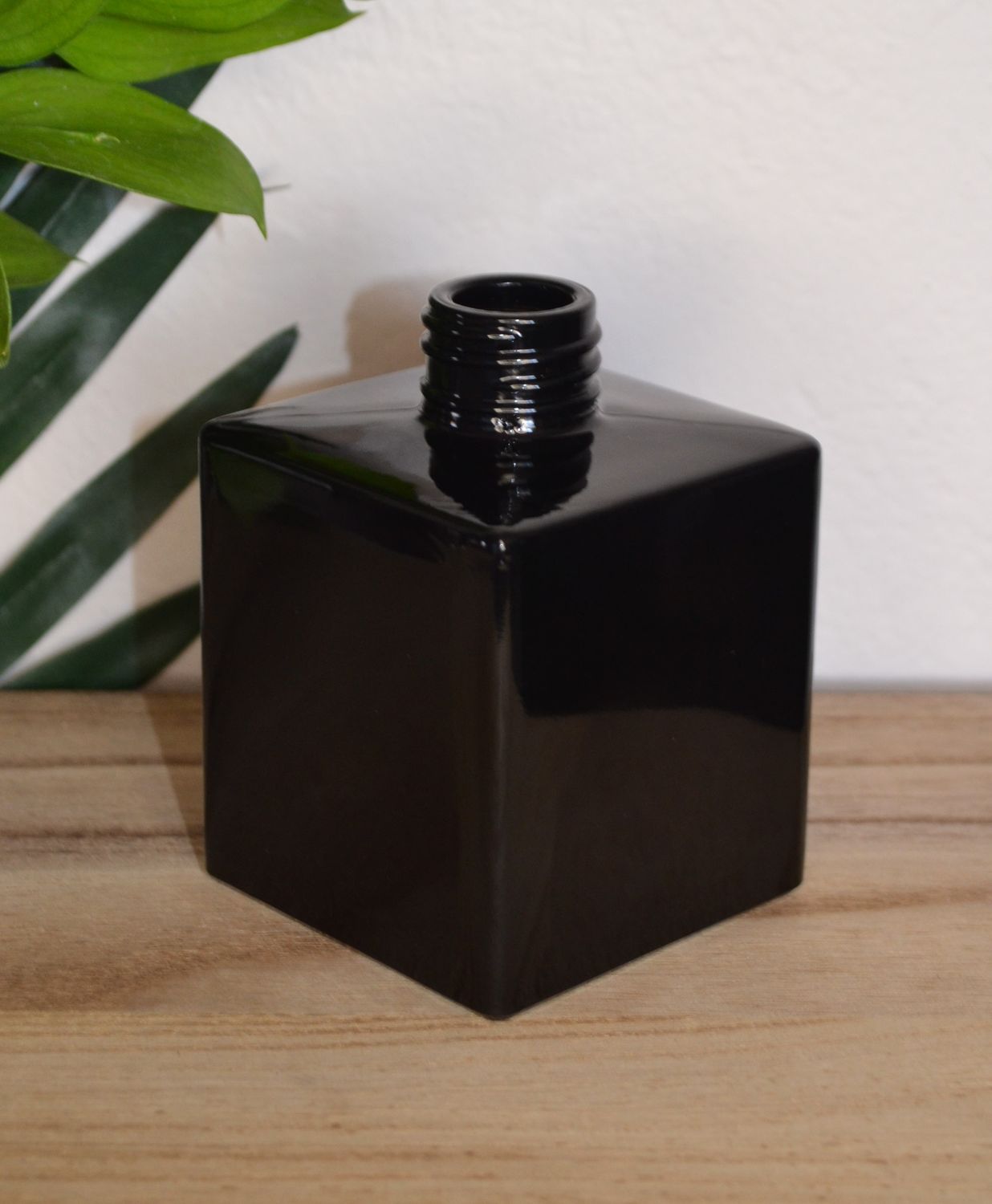 Gloss Black bottle