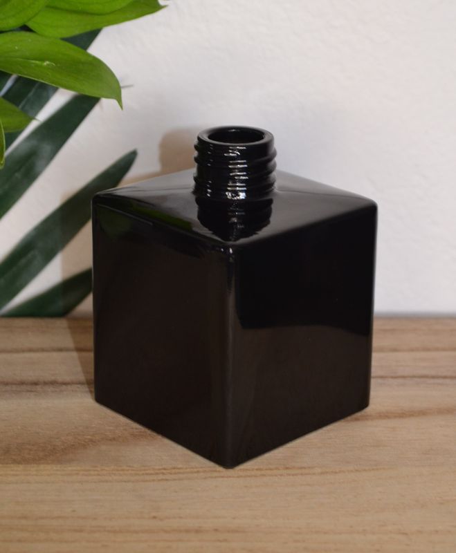 Gloss Black bottle