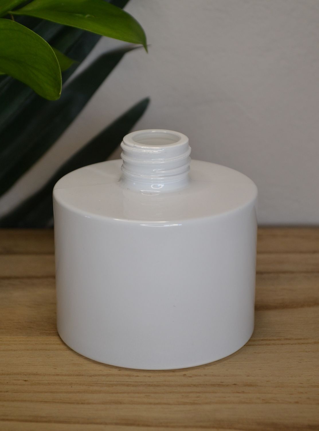Gloss White bottle