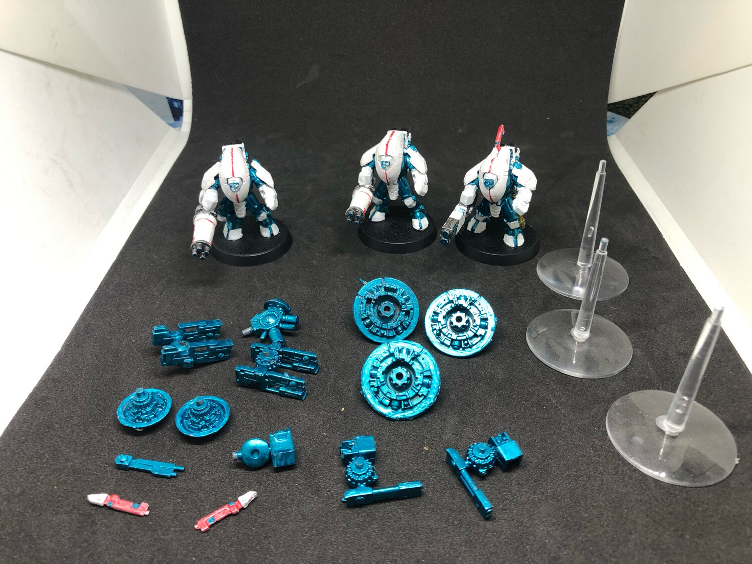 Used Warhammer T’au Stealth Suits