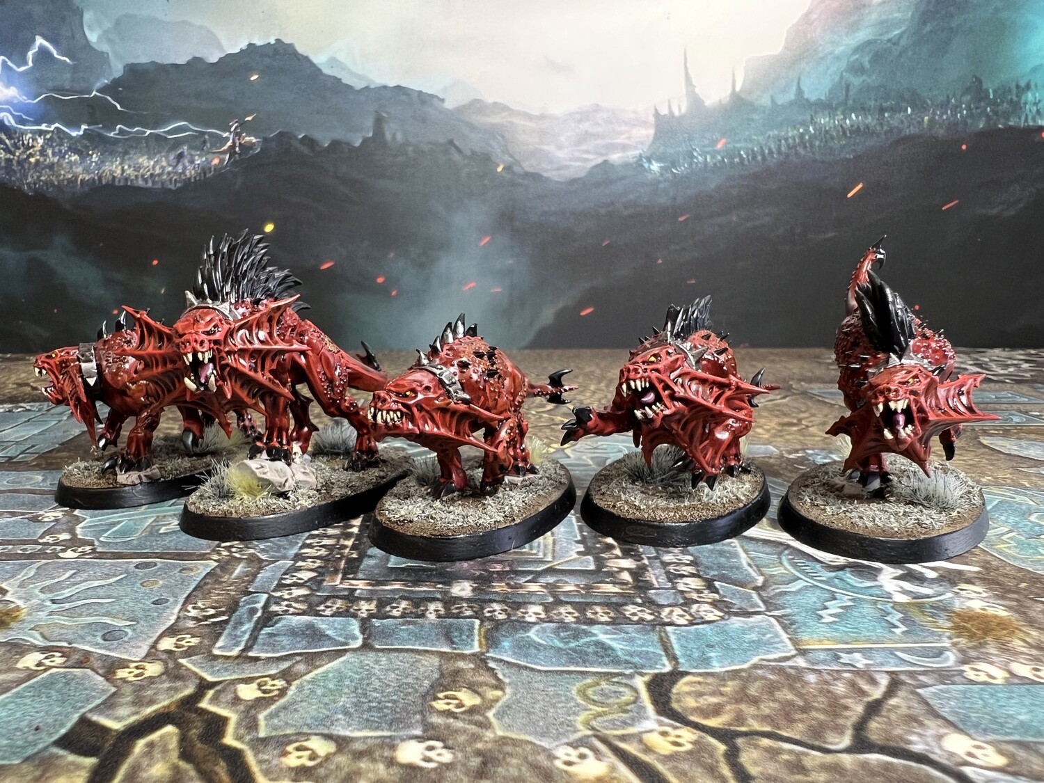 Tabletop Painted Flesh Hounds of Khorne