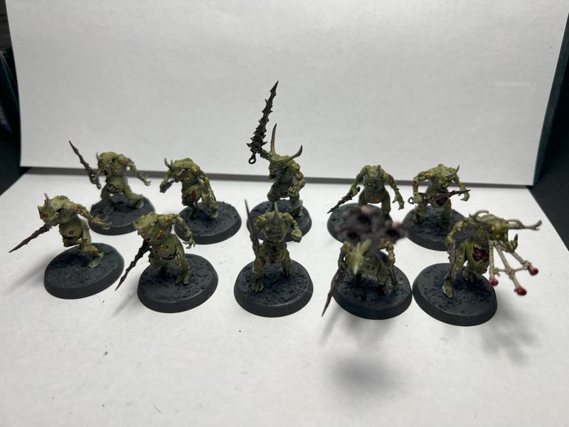 PLAGUE BEARERS OF NURGLE USED WARHAMMER 40K SET 2