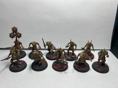 PLAGUE BEARERS OF NURGLE USED WARHAMMER 40K SET 1