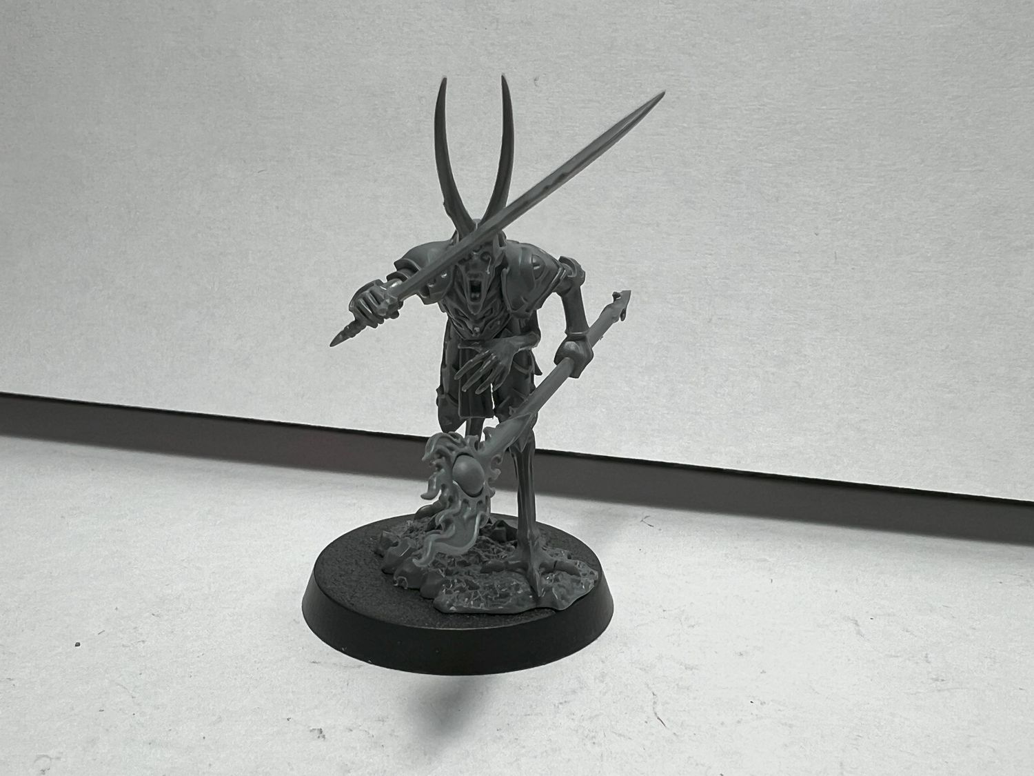 MAGISTER of Tzeentch USED WARHAMMER SIGMAR
