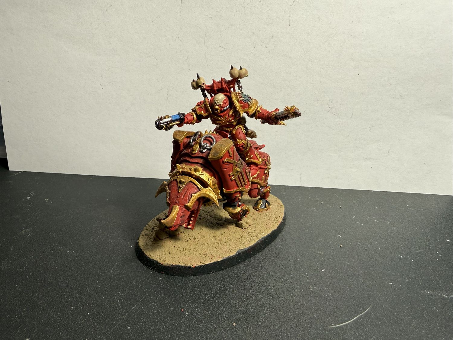 WORLD EATERS CHAOS LORD ON JUGGERNAUGHT