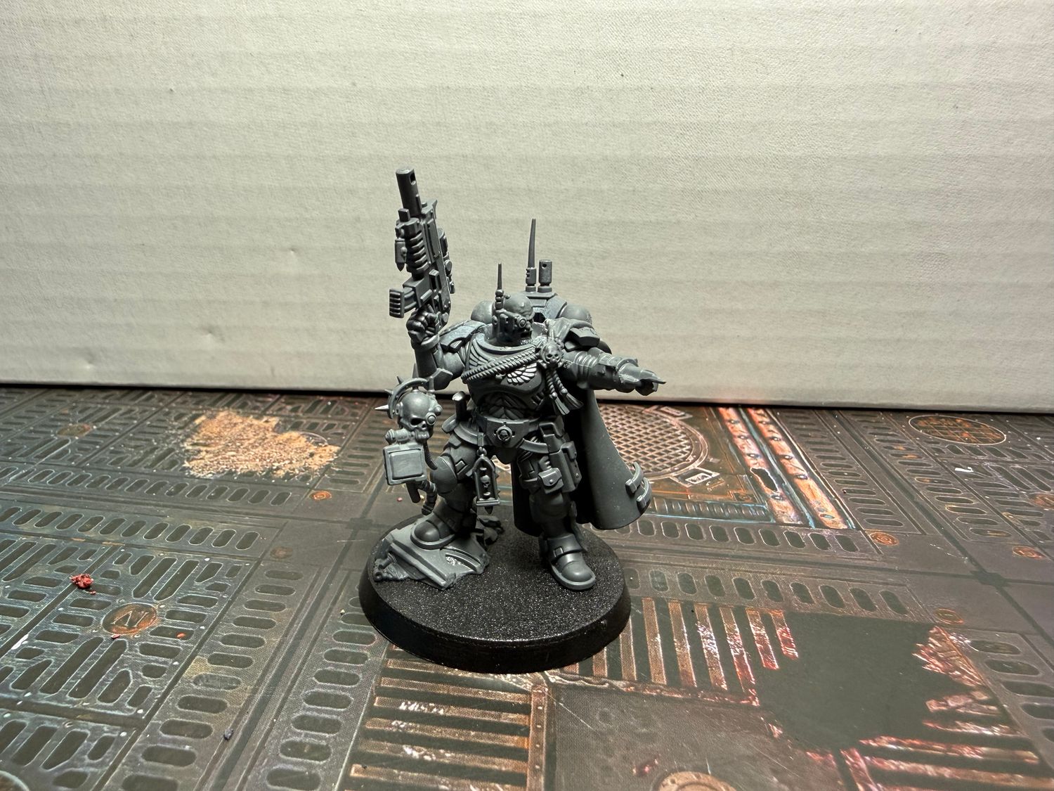 USED WARHAMMER 40K SPACE MARINE PHOBOS CAPTAIN