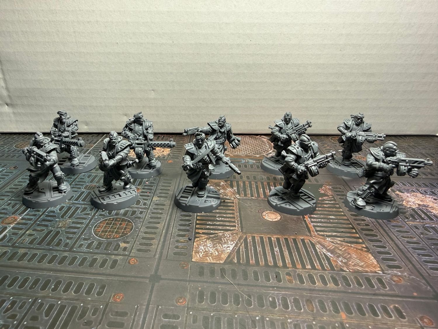 USED WARHAMMER 40K NECROMUNDA ORLOCK GANG #1