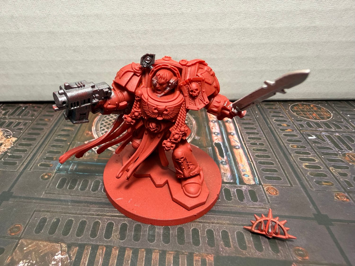 USED WARHAMMER 40K BLOOD ANGELS TERMINATOR CAPTAIN #4
