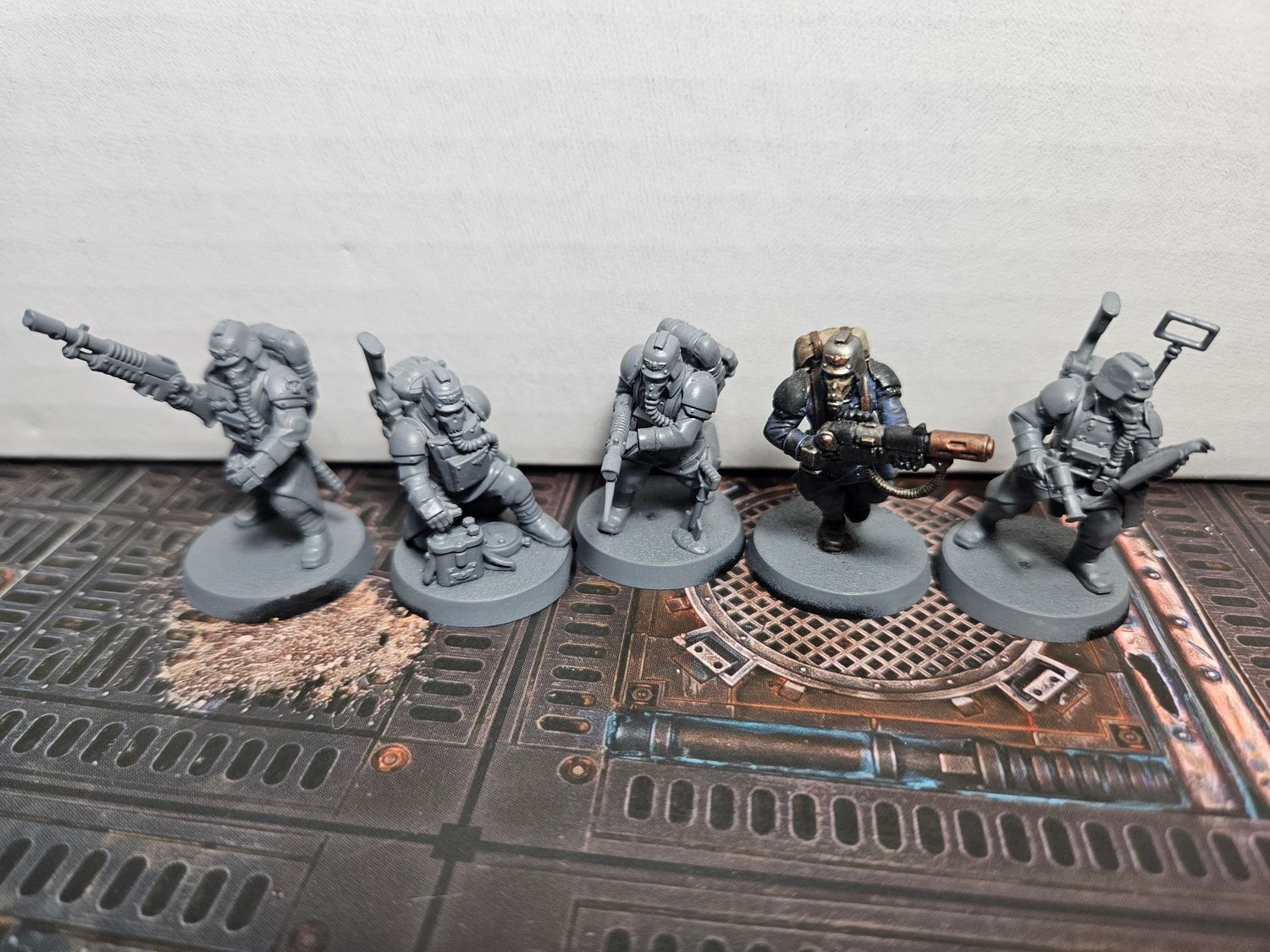 USED WARHAMMER 40K ASTRA MILITARUM Kreig Veterans Kill team