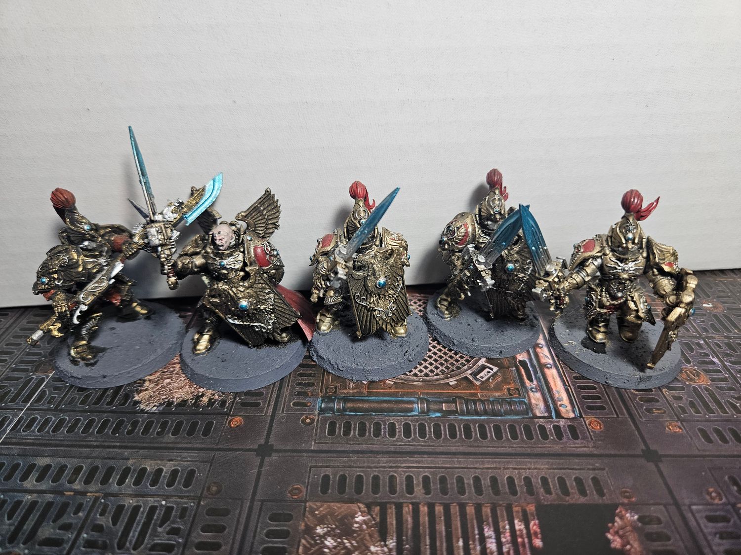 USED WARHAMMER 40K CUSTODES Custodian Guard