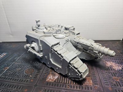 USED WARHAMMER 40K Sicaran Venator Tank Hunter