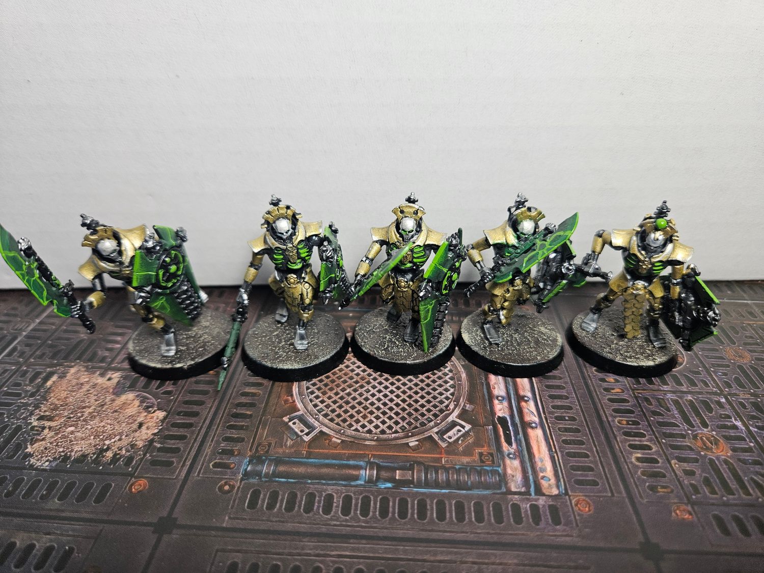USED WARHAMMER 40K NECRONS Lychguard