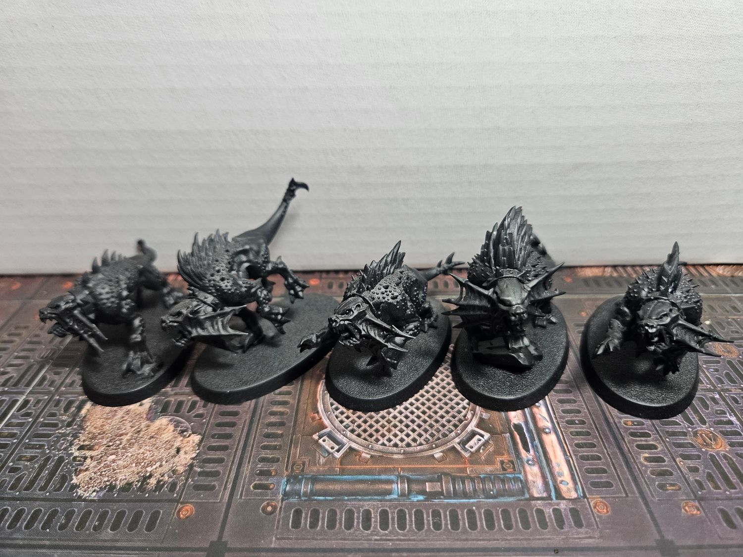 USED WARHAMMER DEMONS: Flesh Hounds