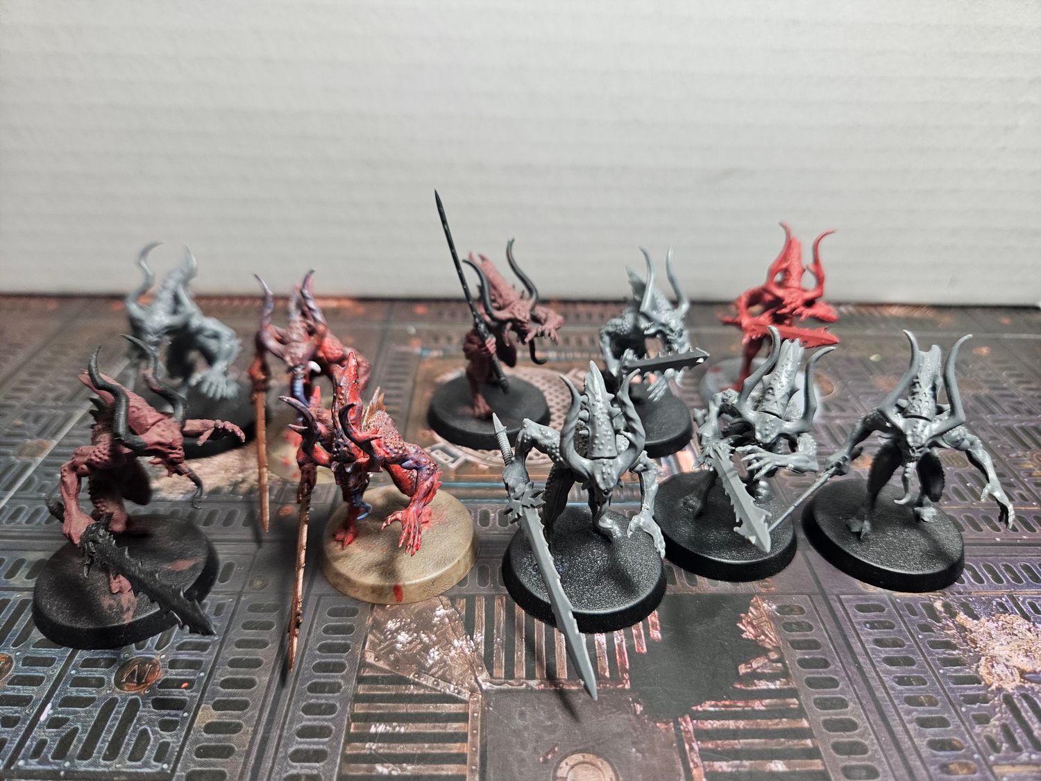 USED WARHAMMER DEMONS:Bloodletters