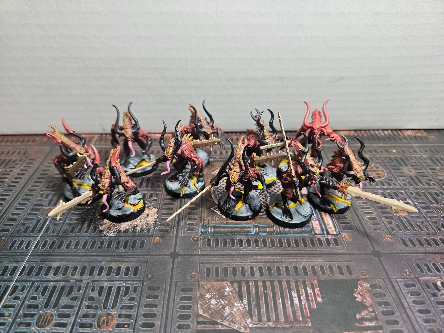 USED WARHAMMER DEMONS:Bloodletters