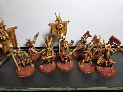USED BEASTMEN BESTIGORS!