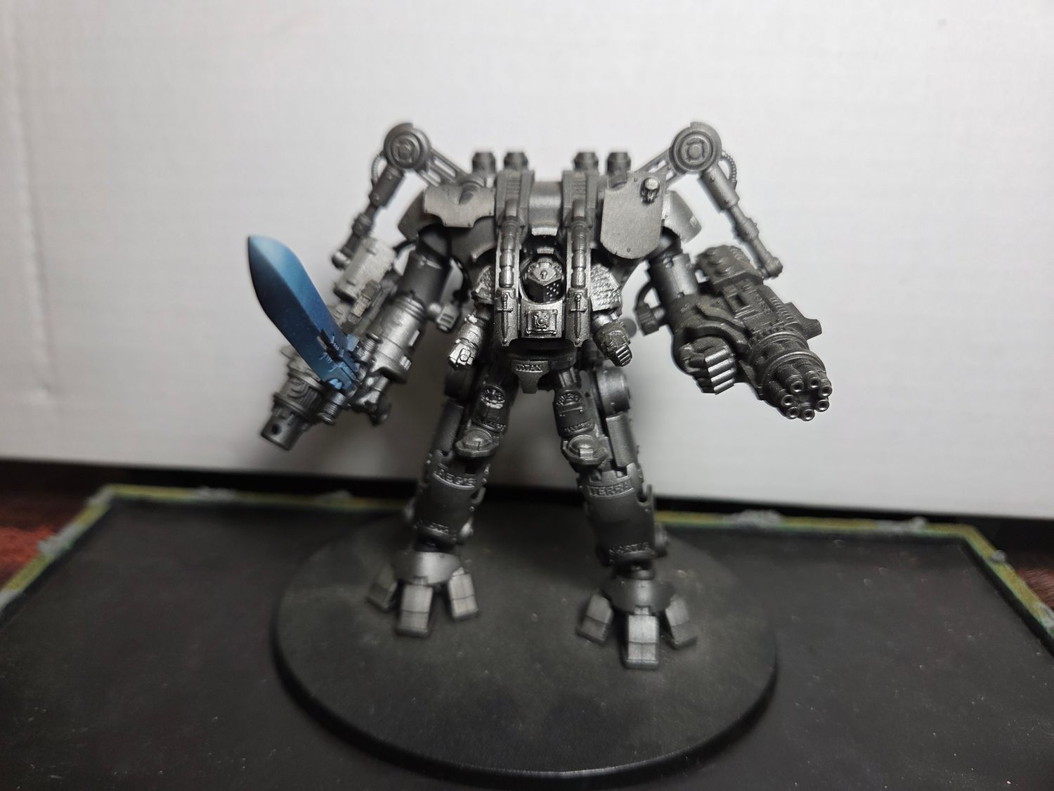 USED GREY KNIGHT DREADKNIGHT