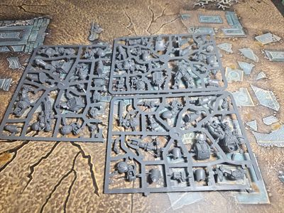 Space Marine: Terminators on sprue