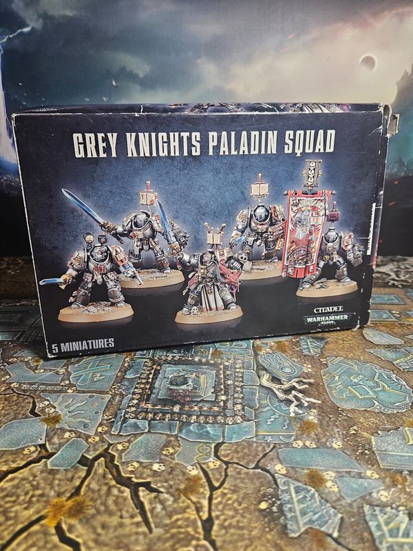 Grey Knight: Paladin Squad cib