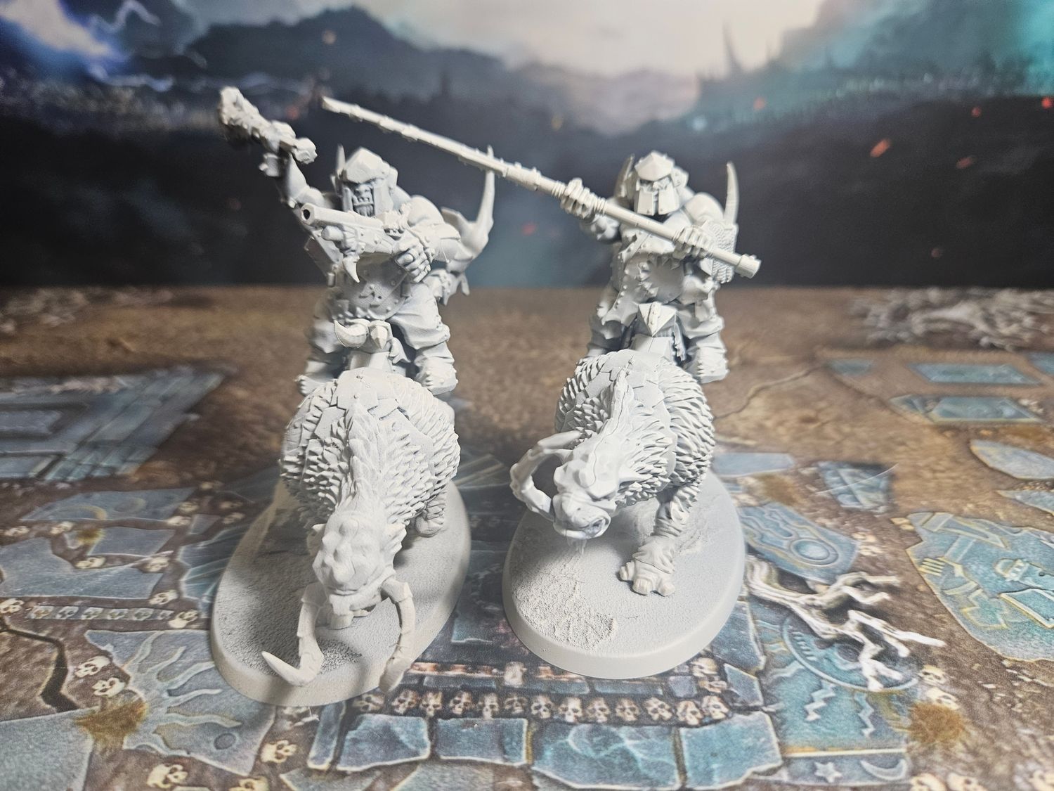 Ogre Kingdoms: Mournfang Pack 4