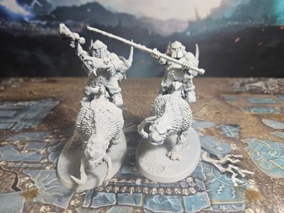 Ogre Kingdoms: Mournfang Pack 4