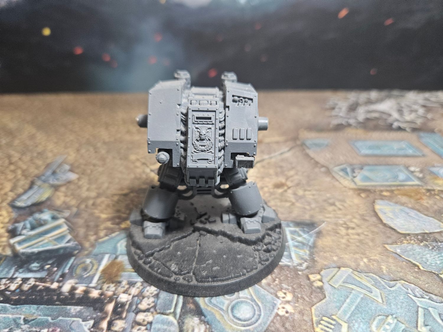 40k Space Marines: Box-dreadnought