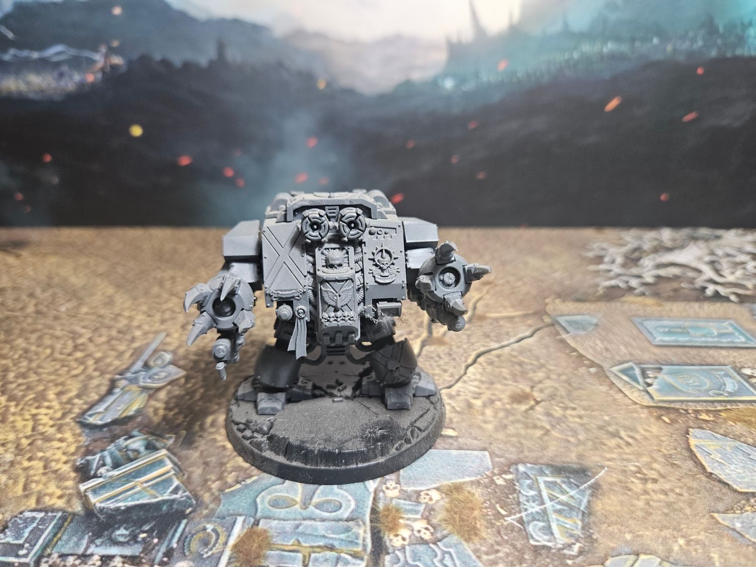 40k Space Marines: Box-dreadnought