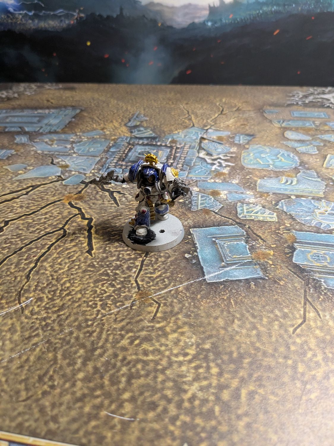 40k Space Marines: Librarian in Terminator Armor