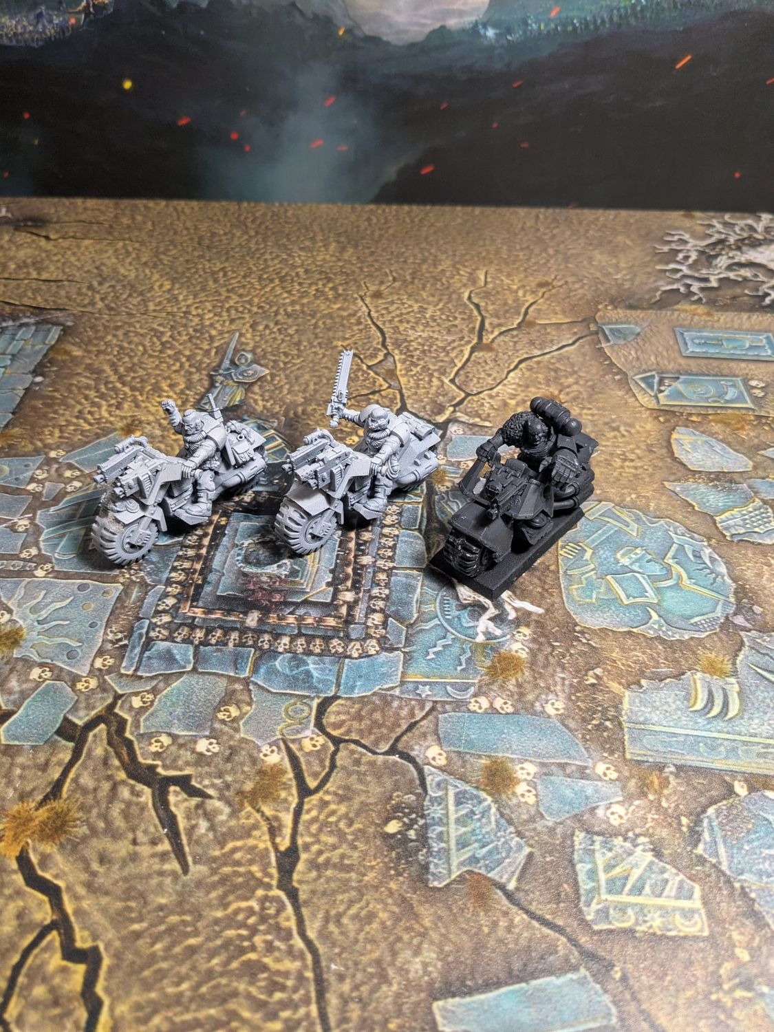 40k Space Marines: Outriders