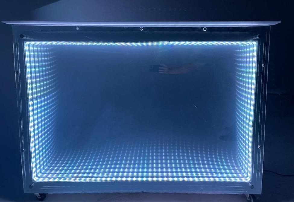 3D acrylic bar