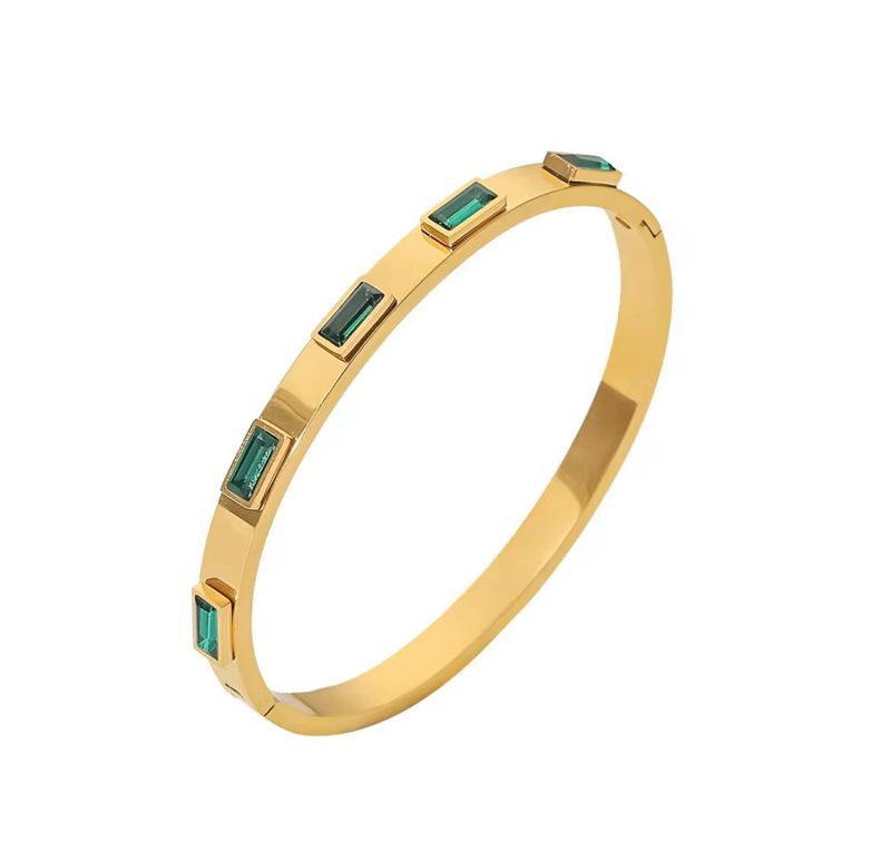 Emerald Luxe Bangle
