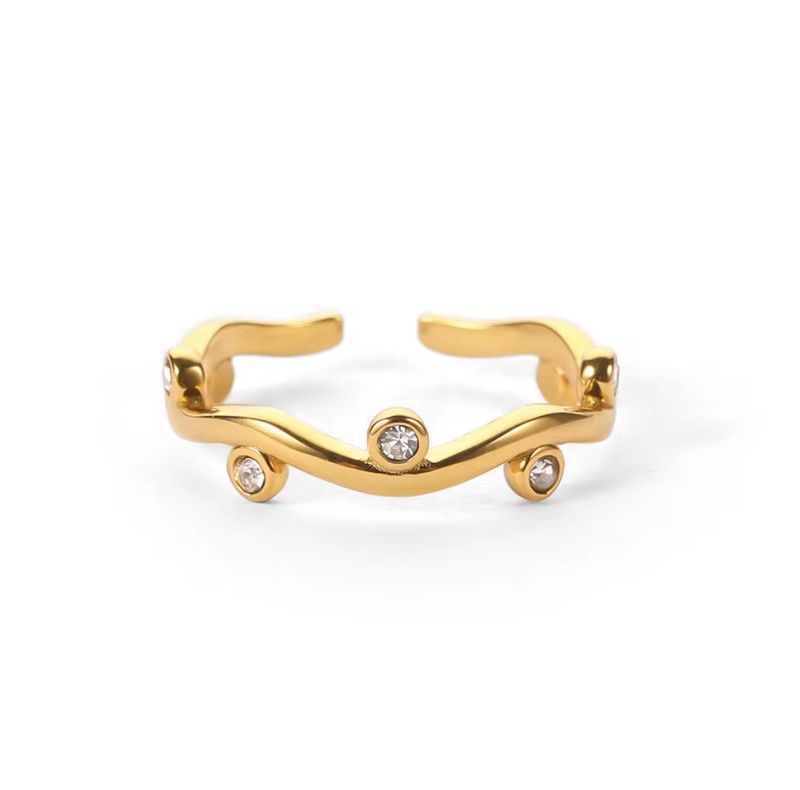 Luz Wave Adjustable Ring