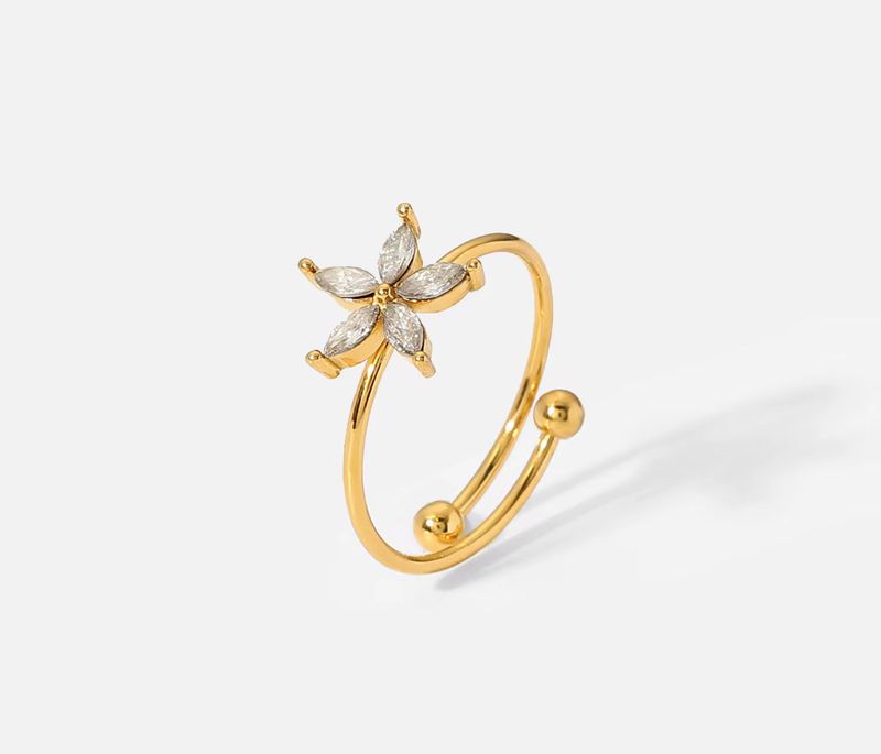 Flor de Luna Adjustable Flower Ring