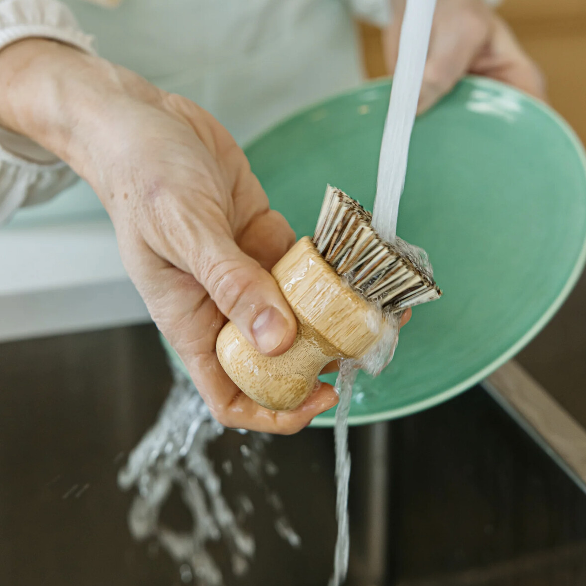 Mint | Bamboo Dish Brush
