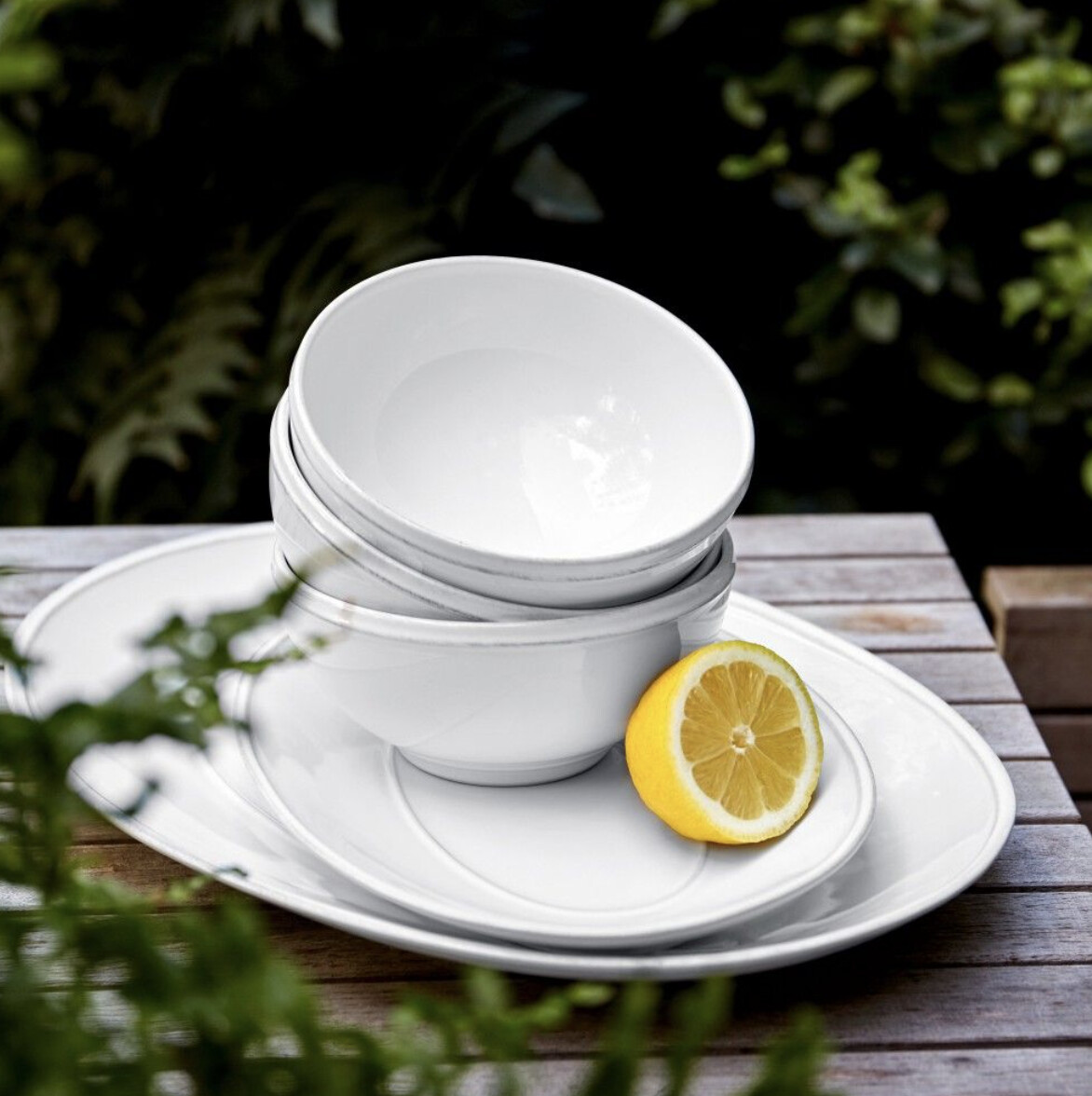 Friso Dish Collection | White