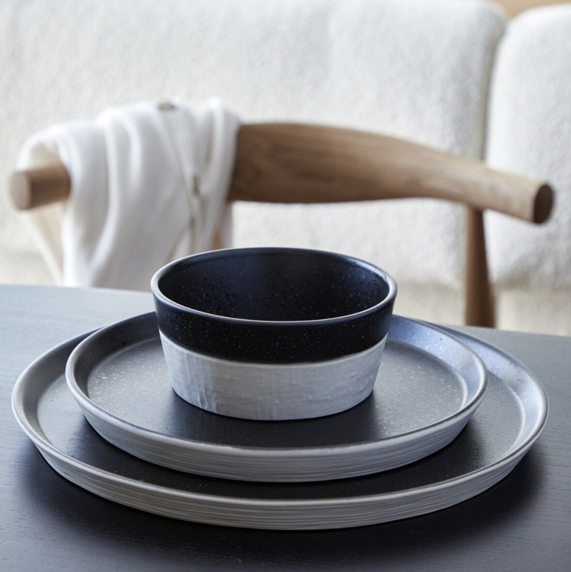 Notos Dish Collection, Piece: Dinner Plate