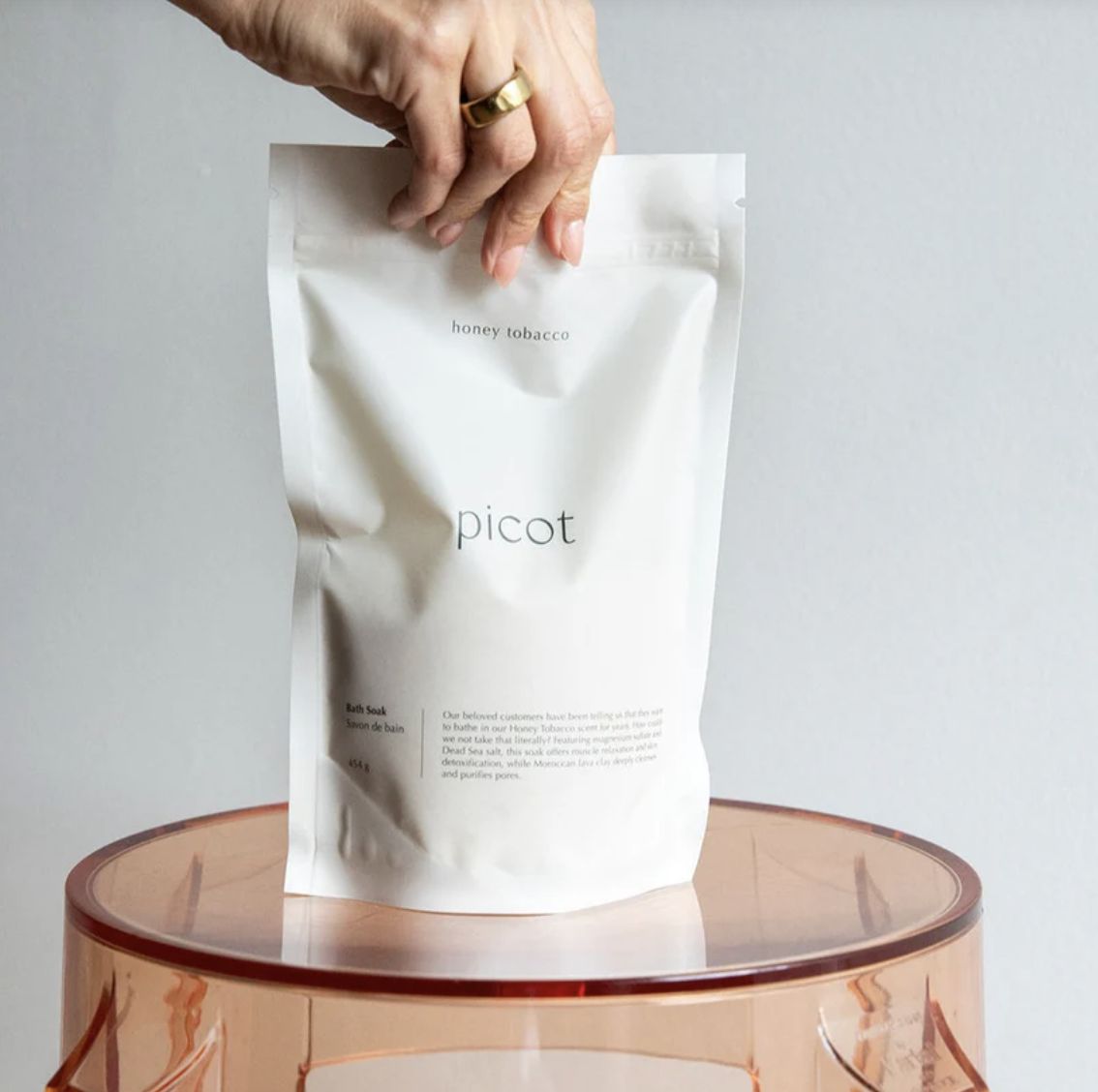 Picot Bath Soak | Honey Tobacco