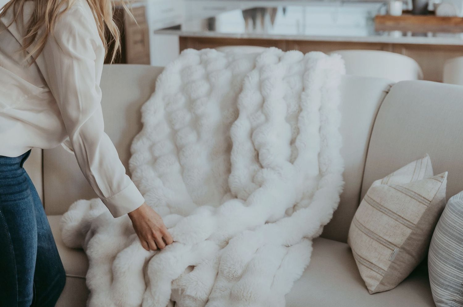 Luxe Faux Fur Throw | King Size