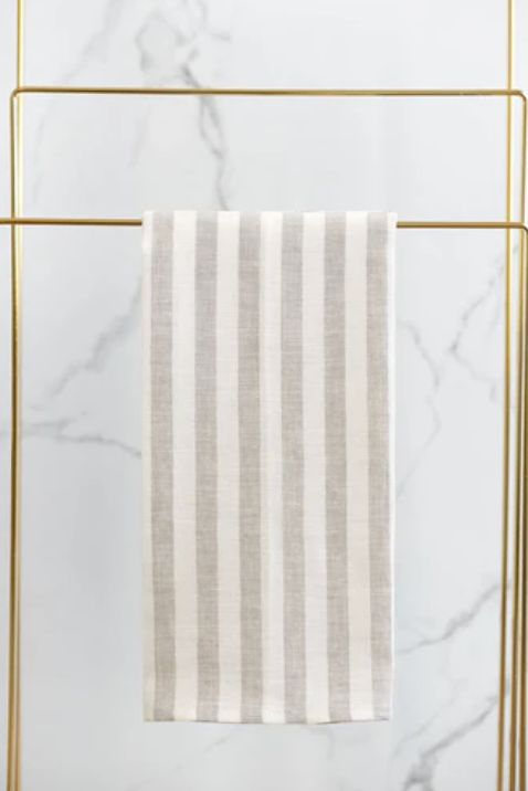 Parallel Guest Towel