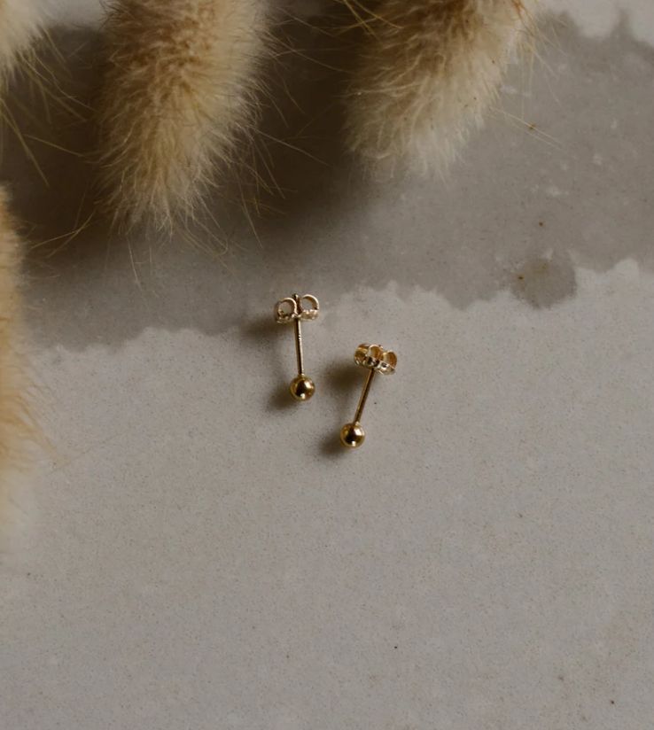 Sphere Studs