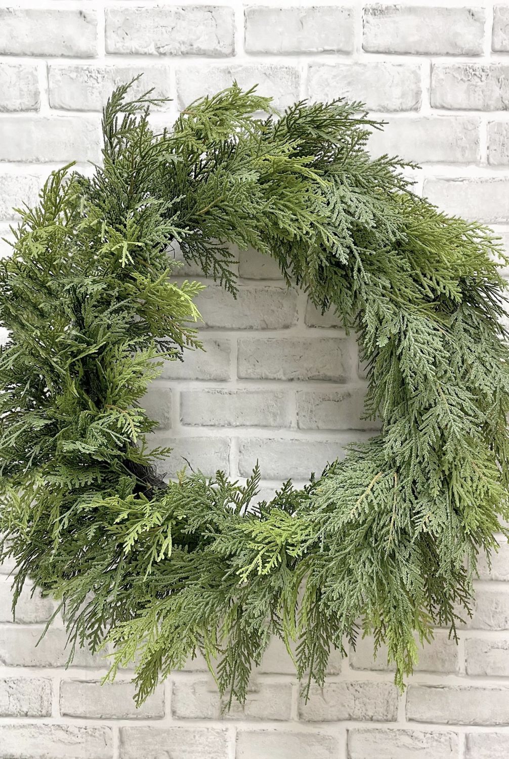 Fresh Touch Cedar Wreath | 25&quot;